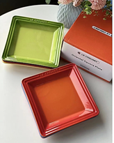 Le Creuset Rainbow Color 6 Piece Ceramic Square Household Plate Set – 23cm - Image 3
